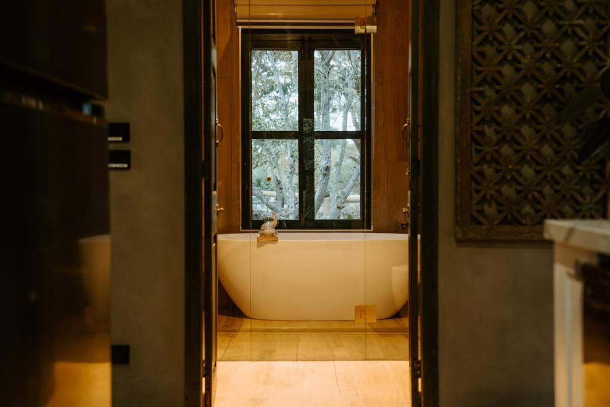 The Temple - Country Farm Retreat Villa Launching Place Bagian luar foto
